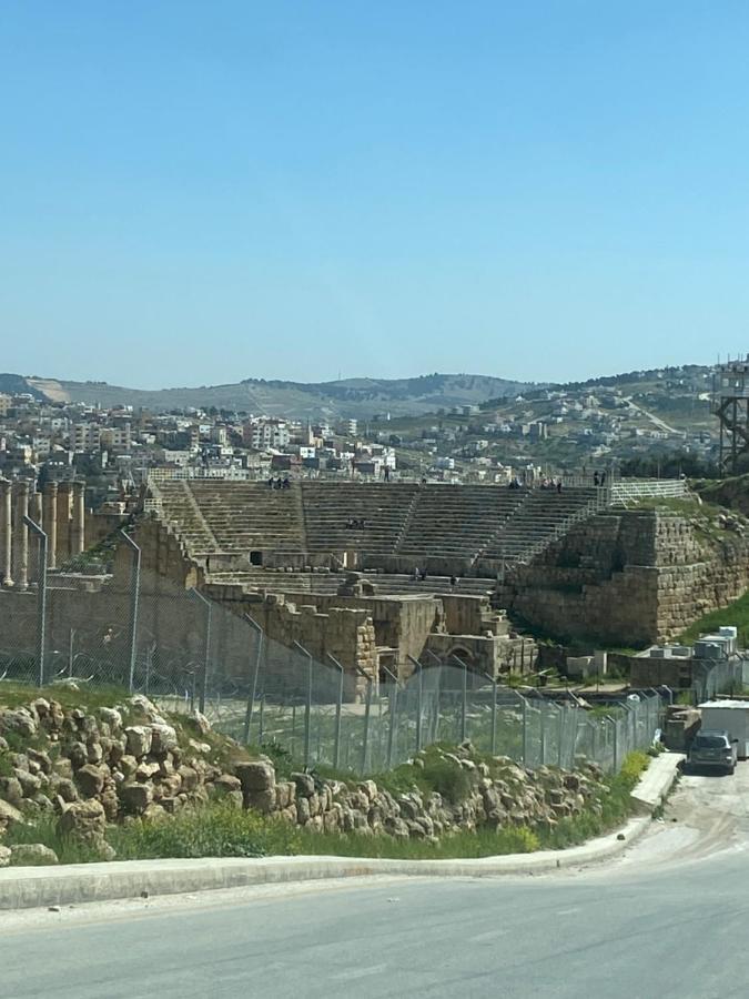 Jerash Gate Apartment Jarash Exterior foto